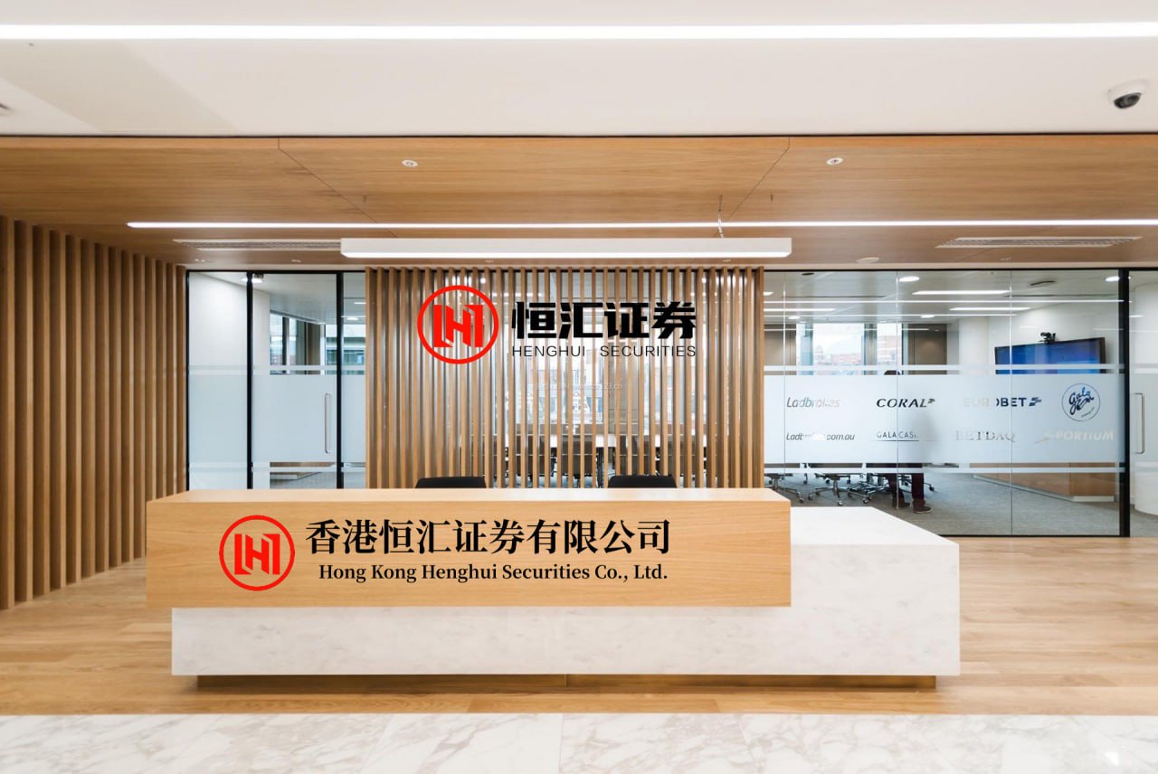 泽峰资本 从马枪到马到成功：陶喆加盟《无畏契约手游》新春版本，马年大吉
